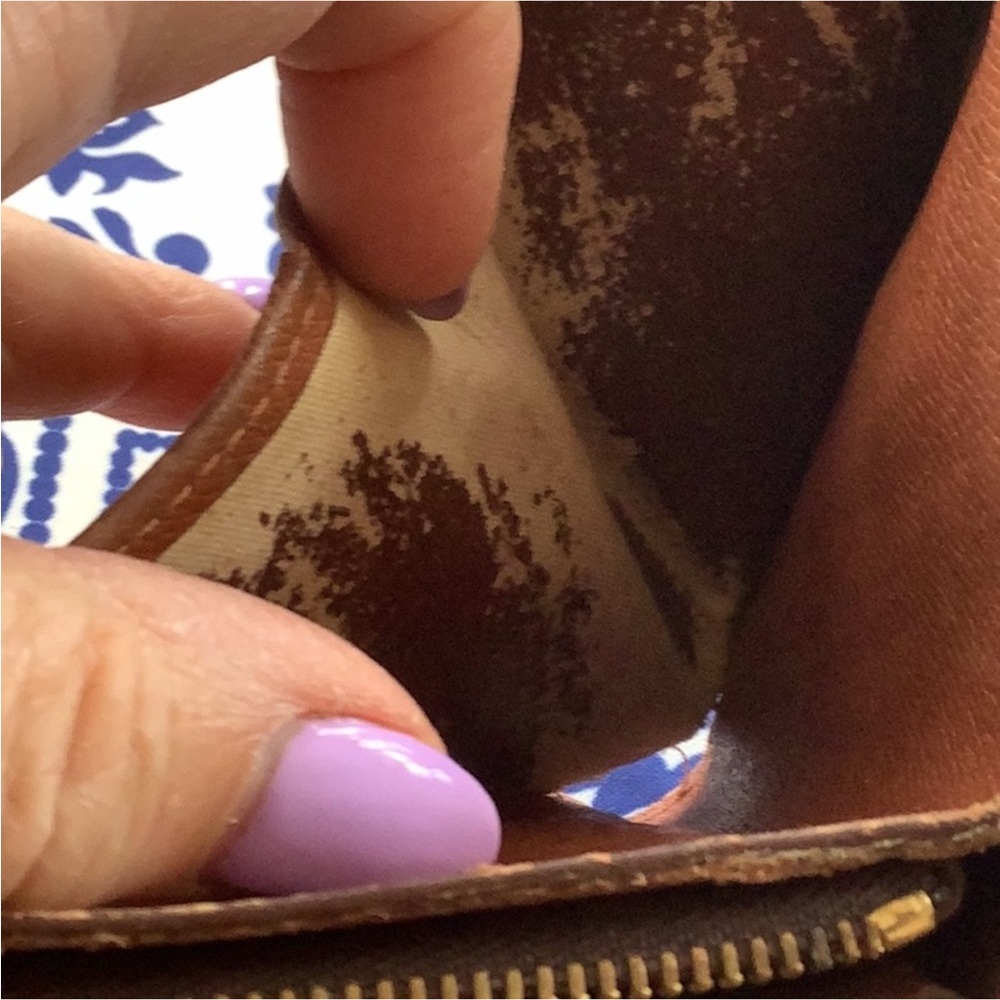 Sold***Authentic Louis Vuitton Brown Leather small Wallet - Picture 7 of 9